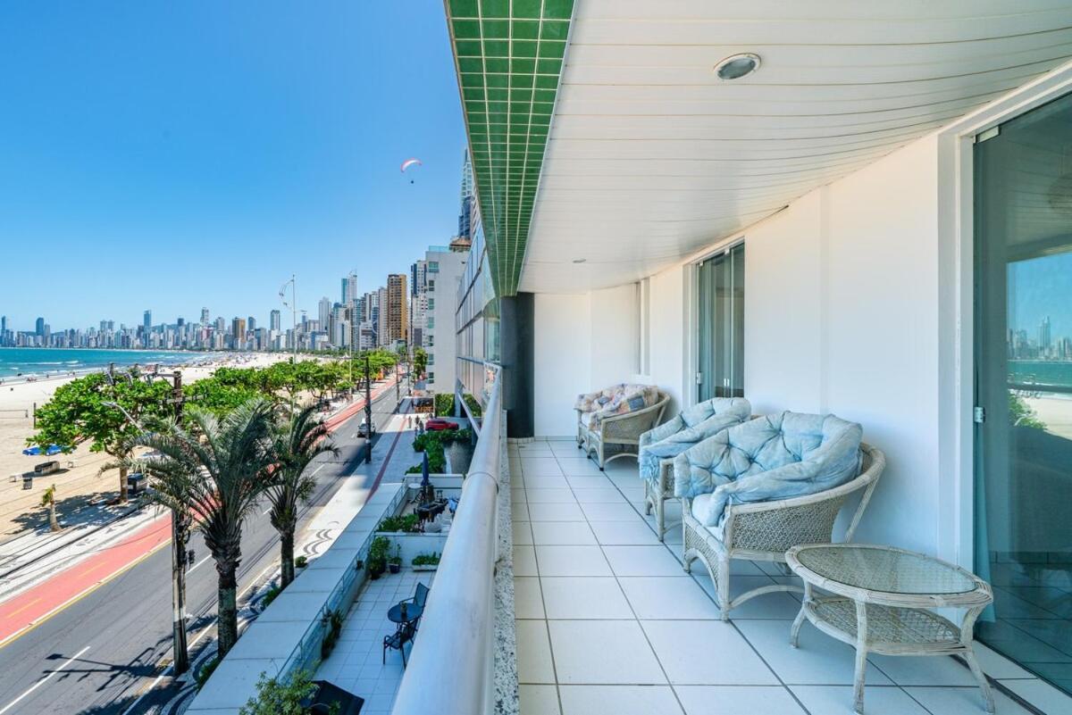 Apartamento Frente Mar 4 Com Vista Fantastica De Toda Bc